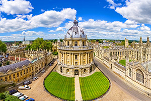Топ-10 языковых школ мира: Kings Oxford